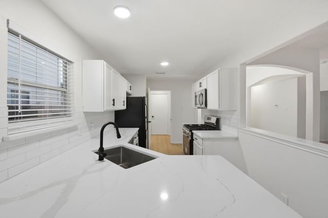 4426 Kulkarni Street, Houston, TX 77045