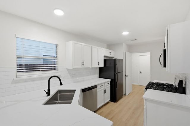 4426 Kulkarni Street, Houston, TX 77045