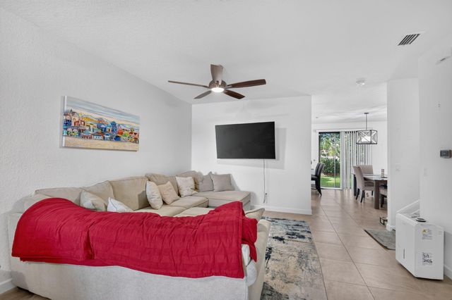 12992 Anthorne Lane, Boynton Beach, FL 33436