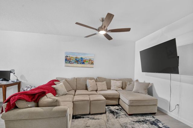 12992 Anthorne Lane, Boynton Beach, FL 33436