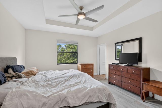 12992 Anthorne Lane, Boynton Beach, FL 33436
