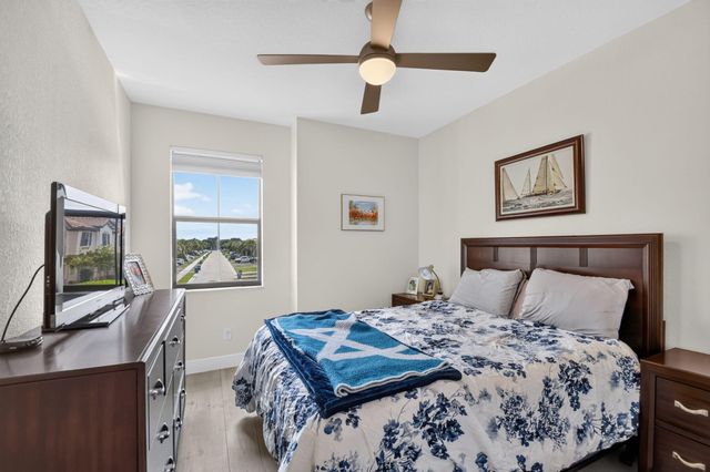 12992 Anthorne Lane, Boynton Beach, FL 33436