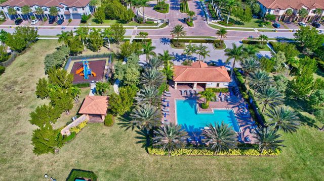 12992 Anthorne Lane, Boynton Beach, FL 33436