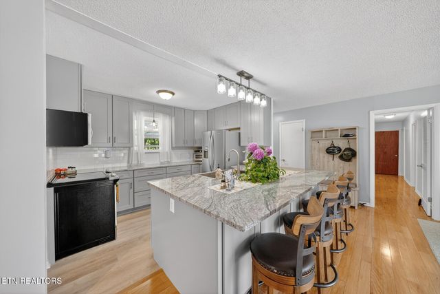 3008 Seminole Loop, Crossville, TN 38572