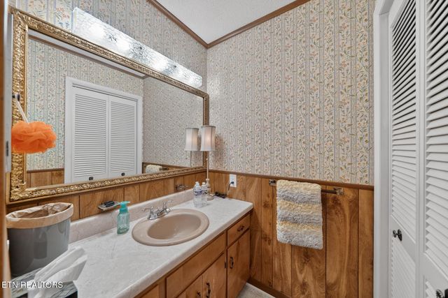 3008 Seminole Loop, Crossville, TN 38572