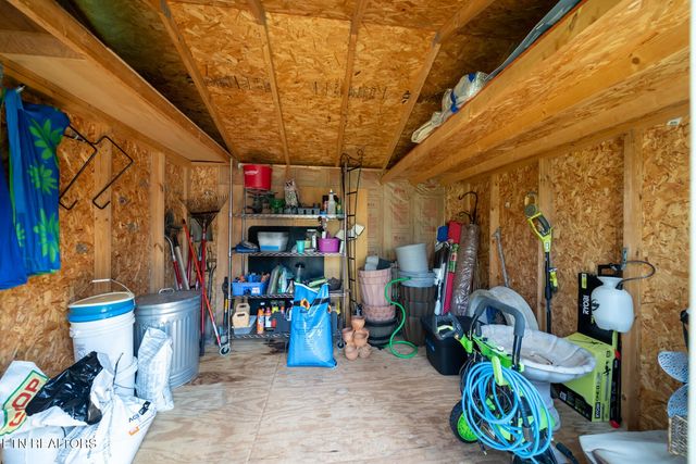 3008 Seminole Loop, Crossville, TN 38572