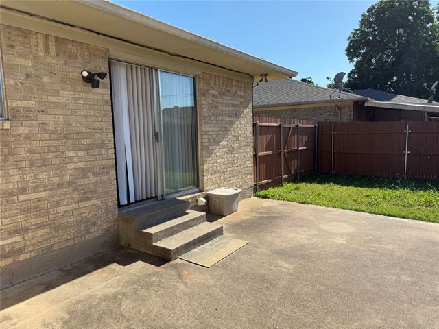 409 Tiffany Trail, Richardson, TX 75081