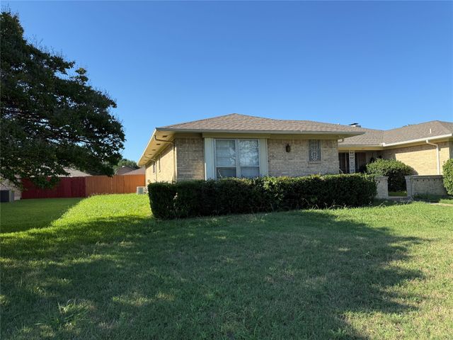 409 Tiffany Trail, Richardson, TX 75081
