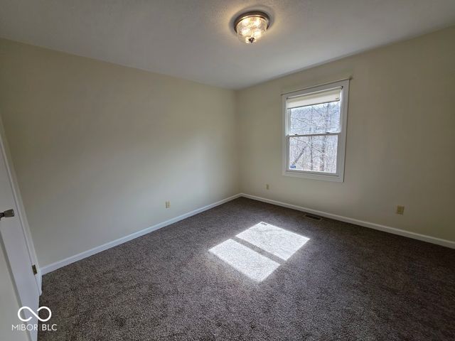 7939 N Shilo Road, Unionville, IN 47468