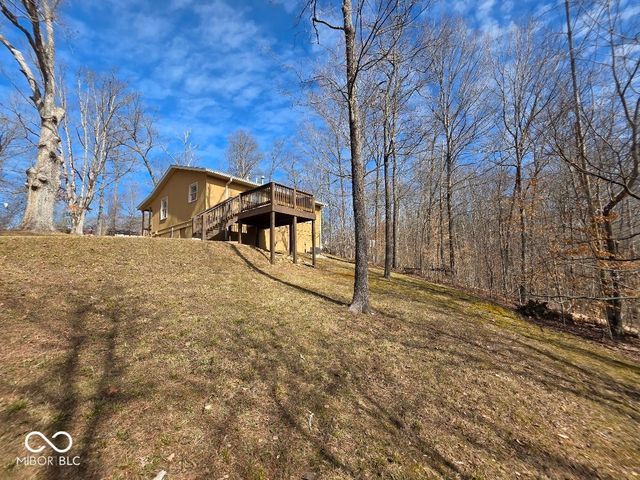 7939 N Shilo Road, Unionville, IN 47468