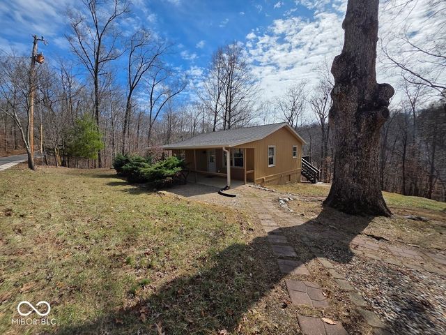 7939 N Shilo Road, Unionville, IN 47468