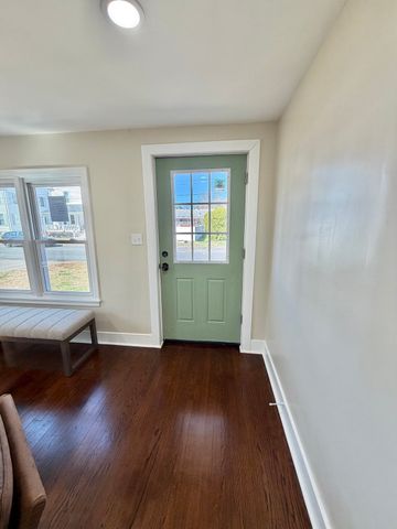 26 Mt Tom Ave, Easthampton, MA 01027