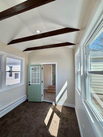 26 Mt Tom Ave, Easthampton, MA 01027