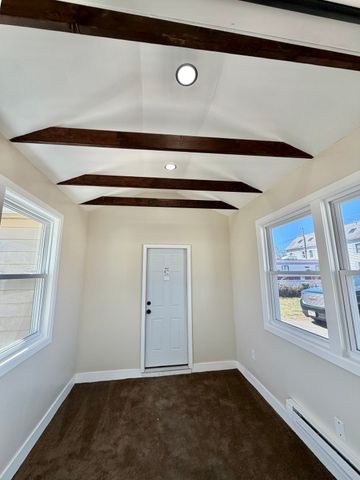 26 Mt Tom Ave, Easthampton, MA 01027