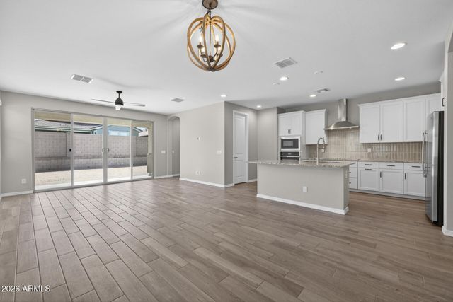 3279 W Molino Road, San Tan Valley, AZ 85144