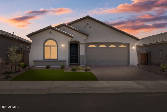 3279 W Molino Road, San Tan Valley, AZ 85144