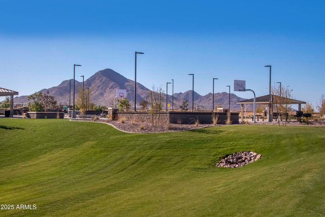 3279 W Molino Road, San Tan Valley, AZ 85144
