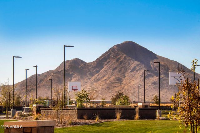 3279 W Molino Road, San Tan Valley, AZ 85144