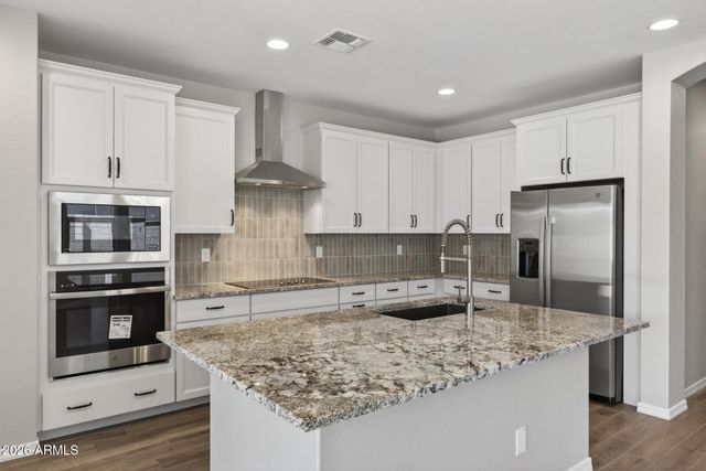3279 W Molino Road, San Tan Valley, AZ 85144