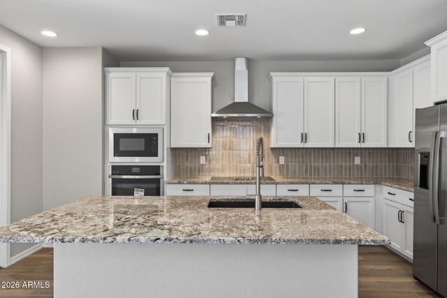 3279 W Molino Road, San Tan Valley, AZ 85144