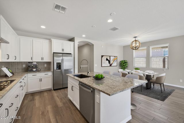 3279 W Molino Road, San Tan Valley, AZ 85144