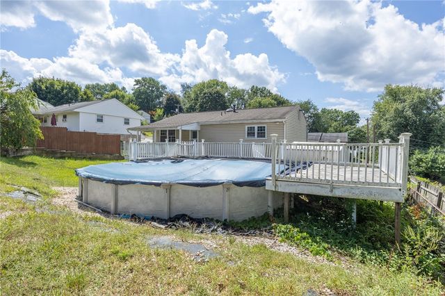 9979 Laurel Ave, Irwin, PA 15642