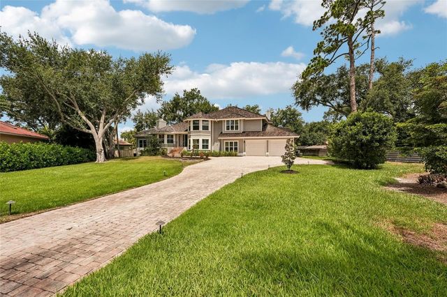 1675 LANDINGS LANE, Sarasota, FL 34231