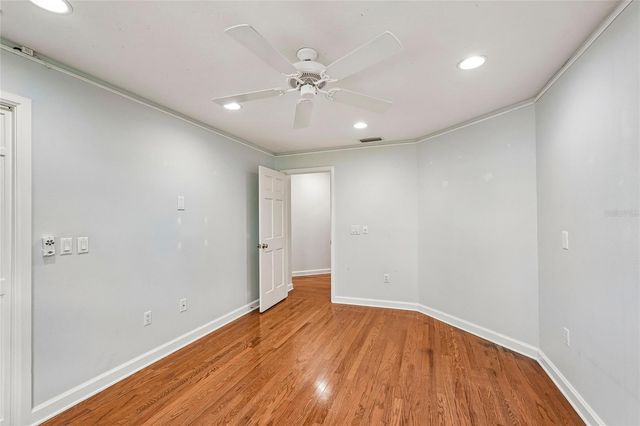 1675 LANDINGS LANE, Sarasota, FL 34231