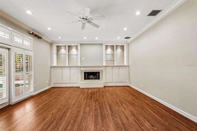 1675 LANDINGS LANE, Sarasota, FL 34231