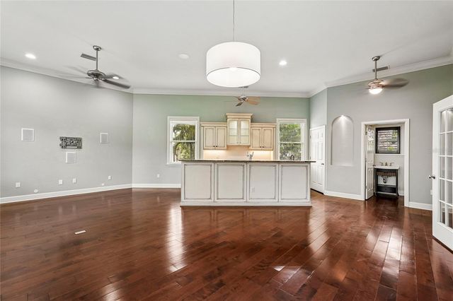 1675 LANDINGS LANE, Sarasota, FL 34231