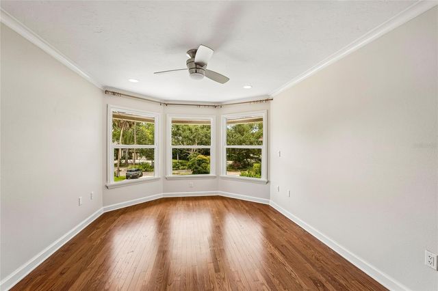 1675 LANDINGS LANE, Sarasota, FL 34231