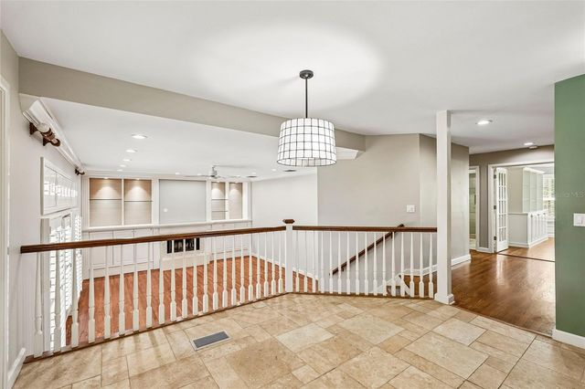 1675 LANDINGS LANE, Sarasota, FL 34231