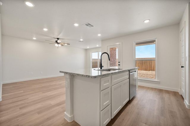 13802 Flint Avenue, Lubbock, TX 79423