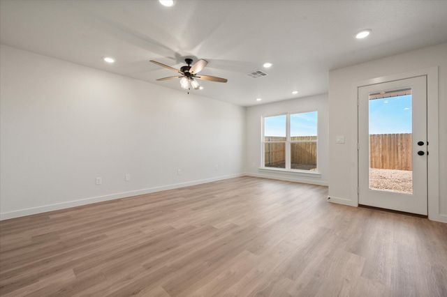 13802 Flint Avenue, Lubbock, TX 79423