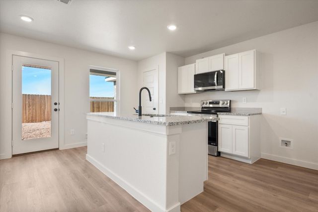 13802 Flint Avenue, Lubbock, TX 79423