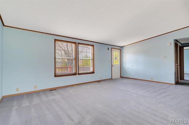 674 Mennemeyer Road, Troy, MO 63379