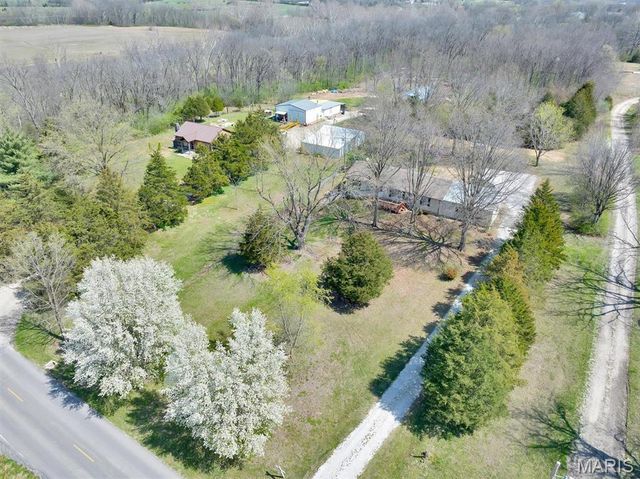 674 Mennemeyer Road, Troy, MO 63379