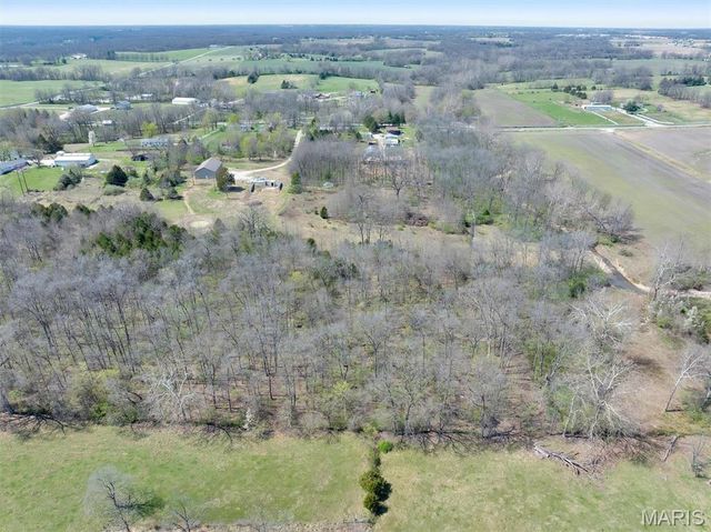 674 Mennemeyer Road, Troy, MO 63379