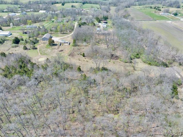 674 Mennemeyer Road, Troy, MO 63379