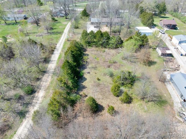 674 Mennemeyer Road, Troy, MO 63379
