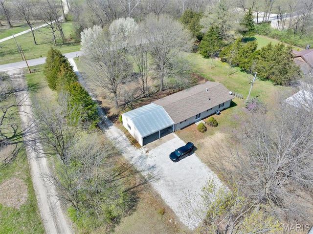 674 Mennemeyer Road, Troy, MO 63379