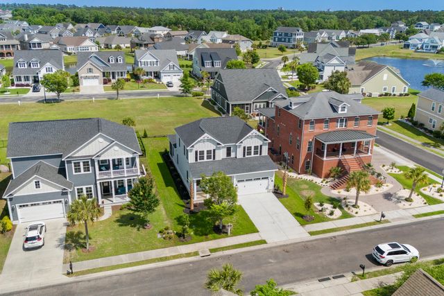 800 Creek Pointe Drive, Moncks Corner, SC 29461