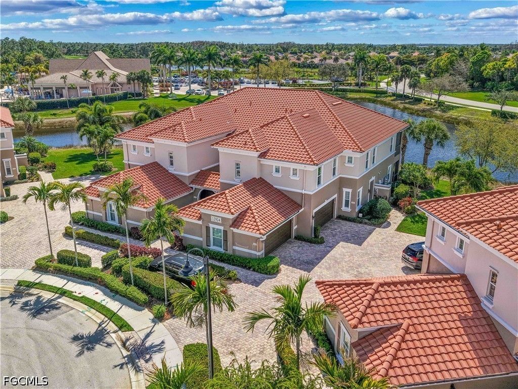 12924 New Market ST 102, Fort Myers, FL 33913