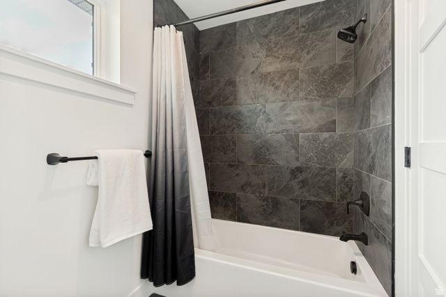499 W STETSON AVE, Saratoga Springs, UT 84045