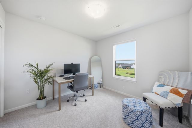 16507 Walnut Meadows Drive, Urbandale, IA 50323