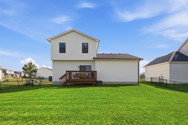 16507 Walnut Meadows Drive, Urbandale, IA 50323