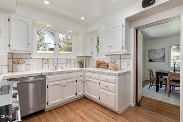 2096 Brigden, Pasadena, CA 91104
