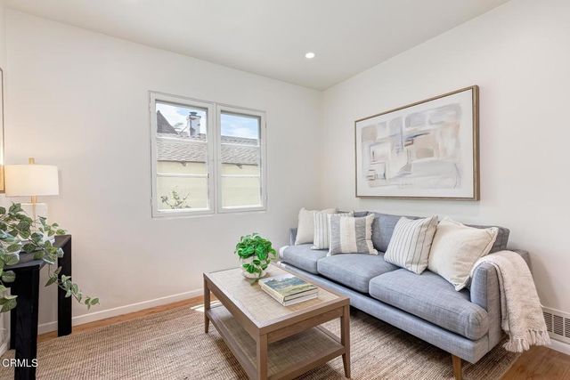 2096 Brigden, Pasadena, CA 91104