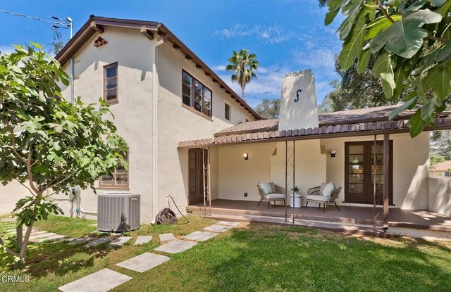 2096 Brigden, Pasadena, CA 91104