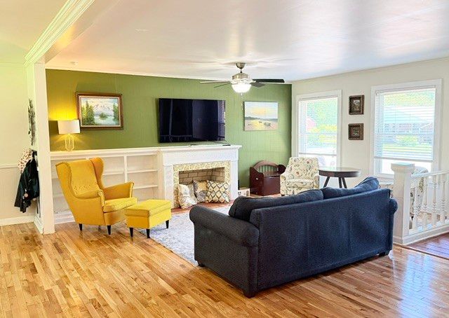 504 Franklin Dr, Paris, TN 38242